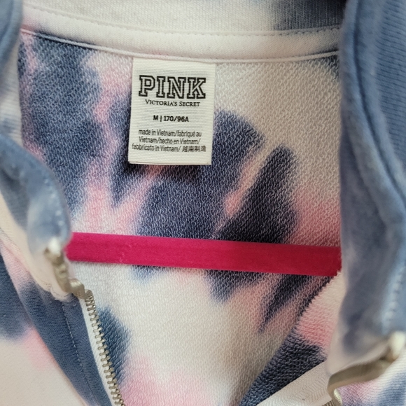 VS Pink Premium College 1/4 Zip, M - Picture 2 of 3
